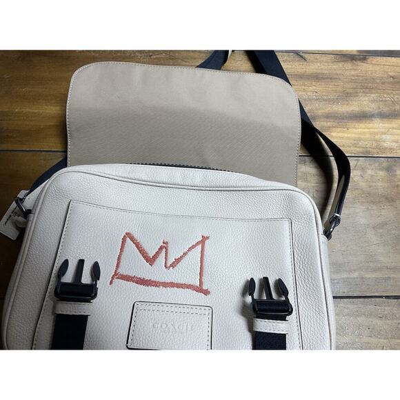 Coach X Jean Michel Basquiat Track Crossbody Pebble Leather C5425 - Picture 9 of 16